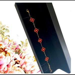 Four leaf clover bracelet burgundy (NEW)